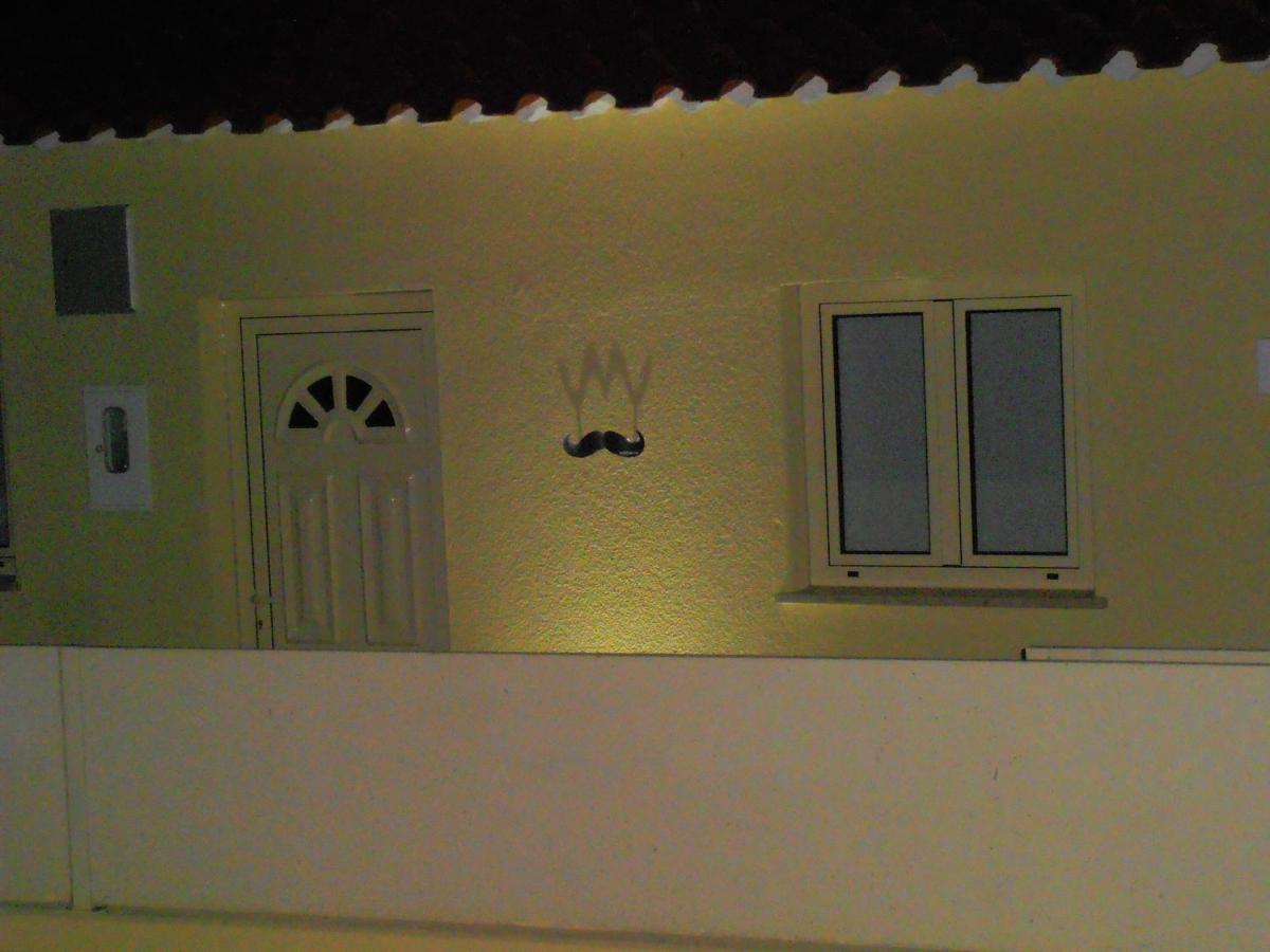 Mustache Studio Ourém Exterior foto